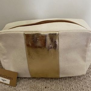 CANVAS / GOLD MAKE UP  / TRAVEL  POUCH  ***NWT***
